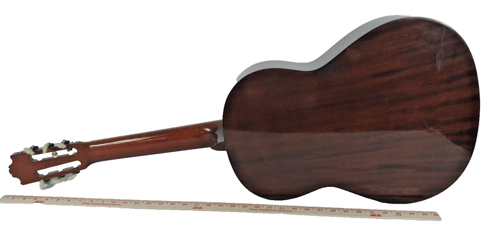 Yamaha G-231 Classical Acoustic Guitar - Image 3 of 4