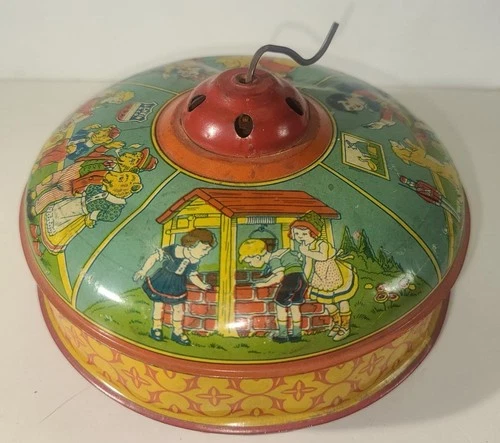 VINTAGE J. CHEIN & COMPANY TIN LITHO MUSIC BOX SPINNING TOP