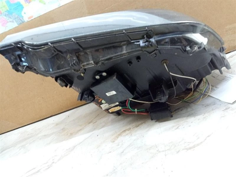 二手左灯总成适合:2013 Bmw 328I Sdn 带氙气左 A 级 — 第 3/4 张图片