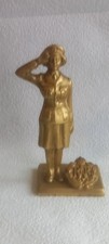 WWII SOLDIER LADY RAF BRASS FIGURE. 16 CM TALL. 