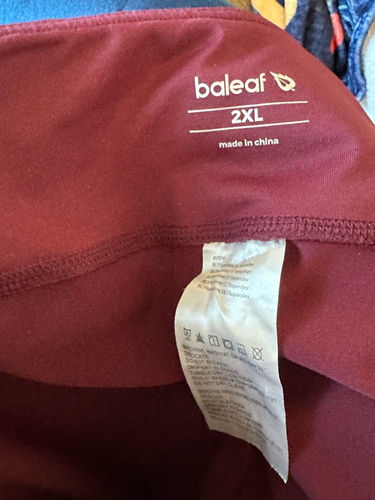 Baleaf Activewear Leggings Women 2XL Red High Rise Capri Pull On Skinny - Picture 9 of 10