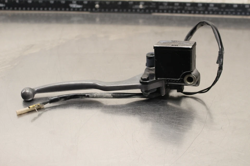 Suzuki Ozark 250 LTF250 2003 2x4 clip derecho manillar palanca de freno C269 Foto 2 de 4