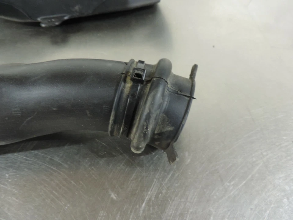 1995 Polaris Xplorer 400 4x4 Clutch Intake Tube Engine Pipe Snorkel Outlet Duct - Image 3 of 4