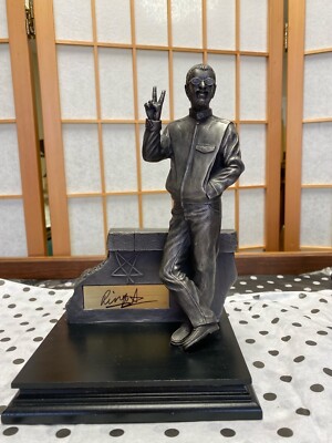 【入手困難】RINGO STARR サイン入りフィギア1996 年 入手困難】RINGO STARR サイン入りフィギア1996 年