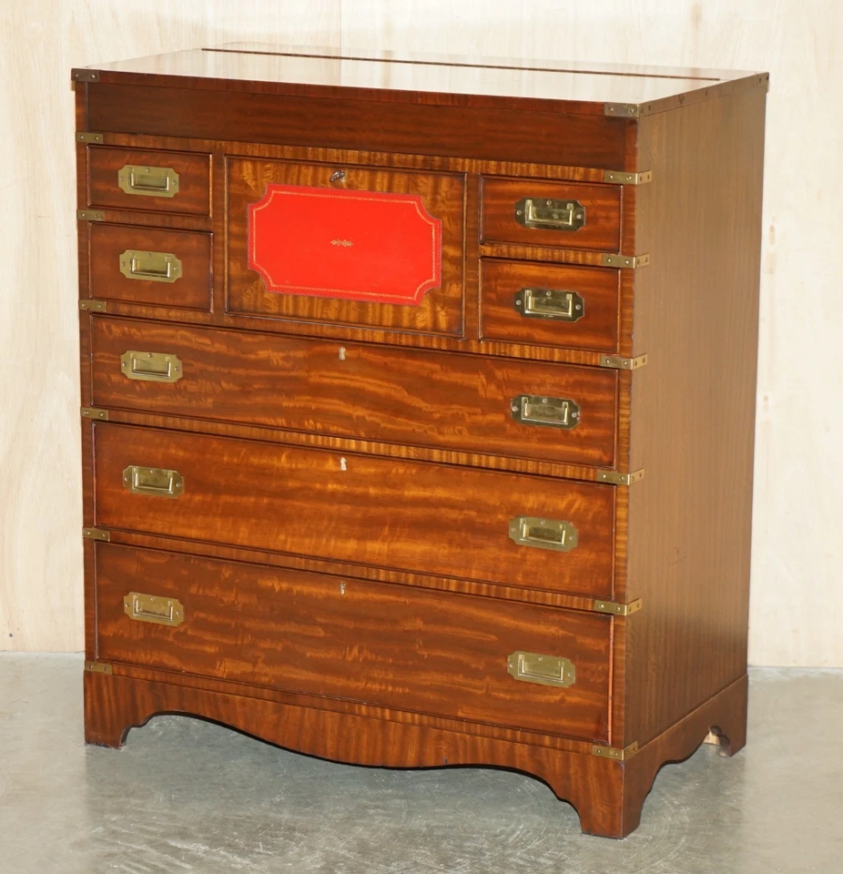 BONITA CÓMODA VINTAGE DE LATÓN CAOBA Y CUERO SANGRE DE BUEY CAMPAÑA MILITAR Foto 2 de 4