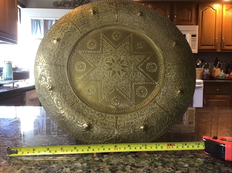 Antique ISLAMIC Hand Hammered Brass & Copper Tray 8 Point STAR ISHTAR 14” INDIA - Image 4 of 4