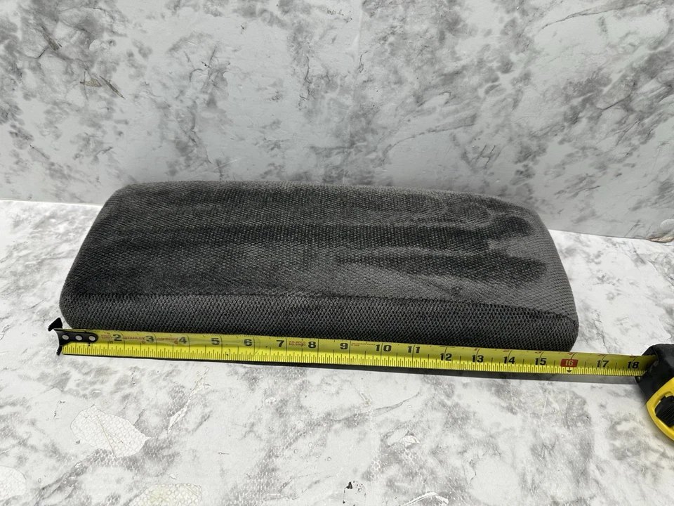 Chevy Lumina 1995-2000 consola central tapa reposabrazos cubierta OEM tela limpia 17 pulgadas Foto 2 de 4