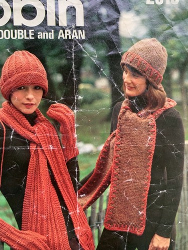 Vtg Robin 2615 Ladies Hat Mitts & Fingerless Gloves DK Knitting Pattern DK Aran - Picture 8 of 9