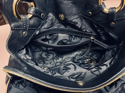 Michael Kors Black Leather Hobo shoulder tote - Picture 6 of 12