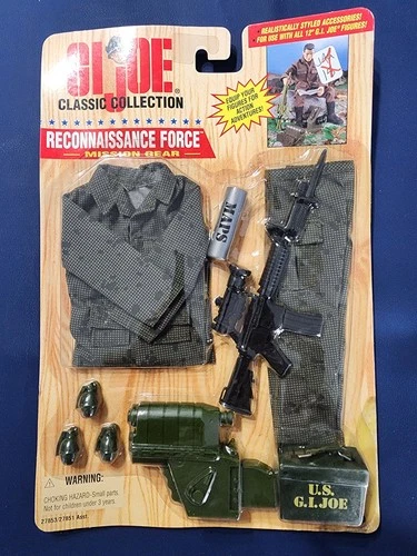 GI Joe Classic Collection Reconnaissance Force Mission Gear Accessory Set Hasbro
