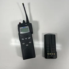 MA-COM HARRIS P7100 IP Portable 2-Way Radio MAHT-S81NX Handheld