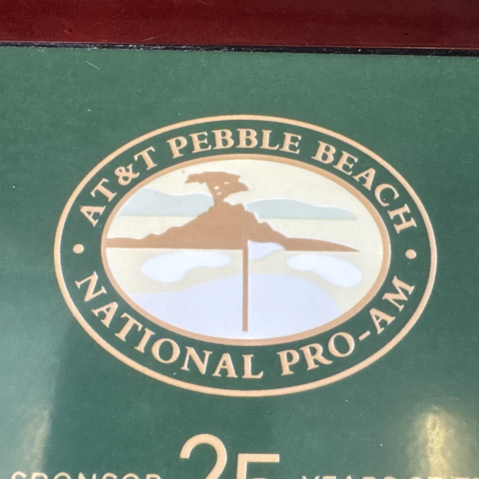 De Colección Grande AT&T Pebble Beach Golf National Pro-Am Madera CAJA Golf EE. UU. Raro Difícil de Encontrar Foto 2 de 4