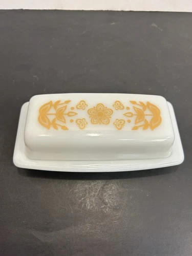Vintage Pyrex Butter Dish “Butterfly Gold” Pattern 72-B Milk Glass