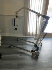 Invacare 450 Full Electric Power Body Patient Lift Battery / Powered Lift