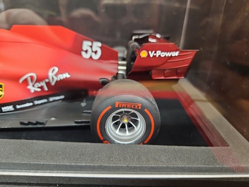 Looksmart Ferrari LS18F1036 1:18 SF21 #55 Carlos Sainz Jr Bahrain GP 2021 - Picture 5 of 11