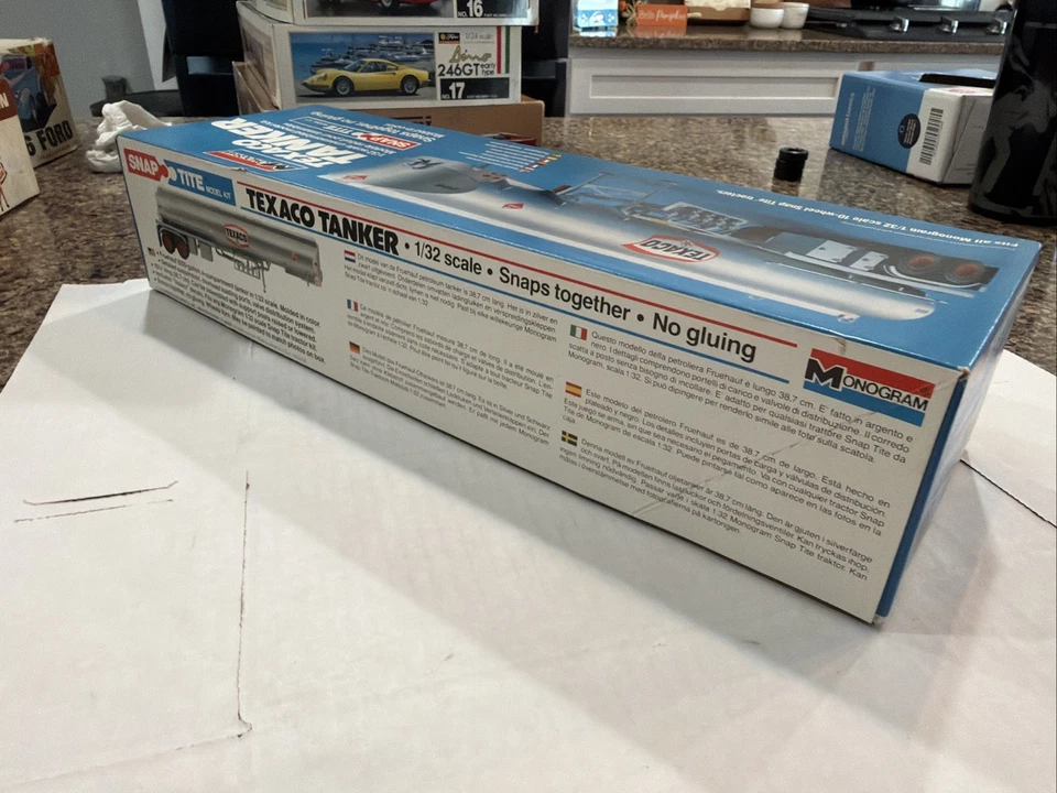 MONOGRAM 1/32 SCALE TEXACO TANKER ORIGINAL SEALED INSIDE!! CIRCA 1982! VMCP! - Image 3 of 4