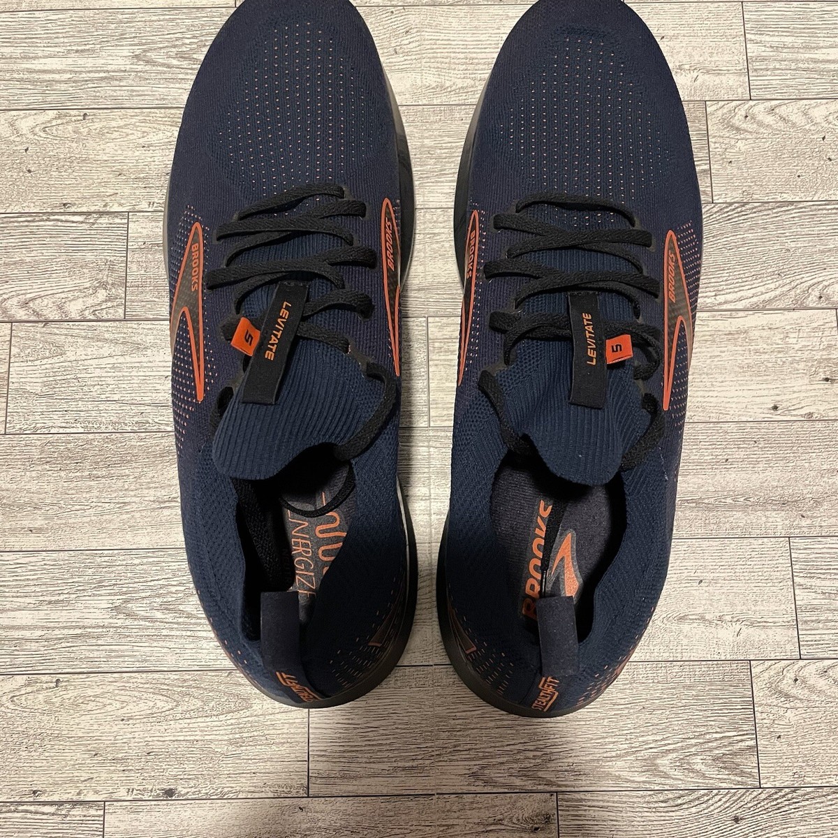 Brooks Levitate Stealthfit GTS 5 Men\'s Sz 14 -Peacoat/Titan/Flame 1103731D434 Amazon.com: נעלי ריצה תומכות לגברים Levitate StealthFit GTS  main image 2