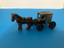 VINTAGE AMISH CAST IRON HORSE AND CARRIAGE / BUGGY
