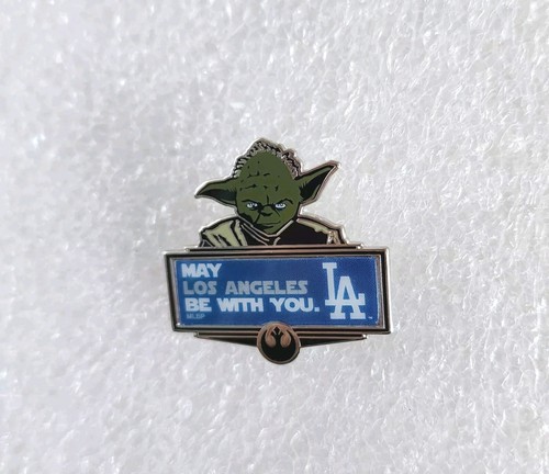 STAR WARS YODA~MLB LOS ANGELES DODGERS COLLECTIBLE PIN FREE SHIPPING!! - Picture 6 of 8