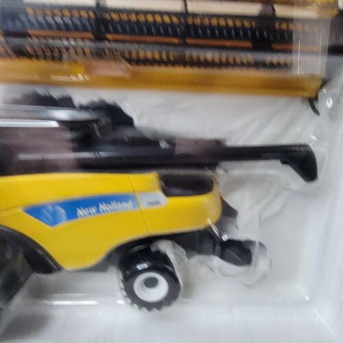 Ertl 2008 1/32 scale new holland CR9080 combine dealer edition w/ 2 heads yellow - Picture 5 of 11