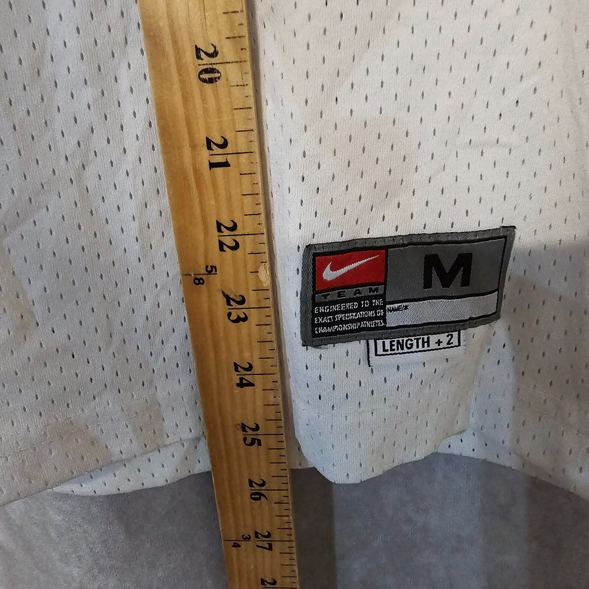 Vintage Nike NBA Chicago Bulls Michael Jordan 23 Rookie