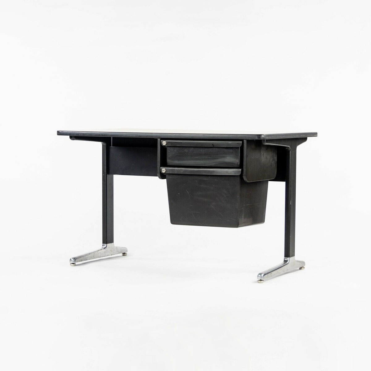 herman miller office 洋書 Zeph Armless Chair | Herman Miller