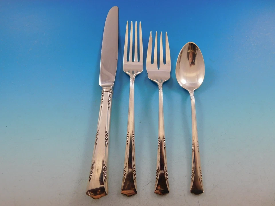 Juego de cubiertos Greenbrier de Gorham de plata de ley para 12 servicio 124 piezas Foto 3 de 4