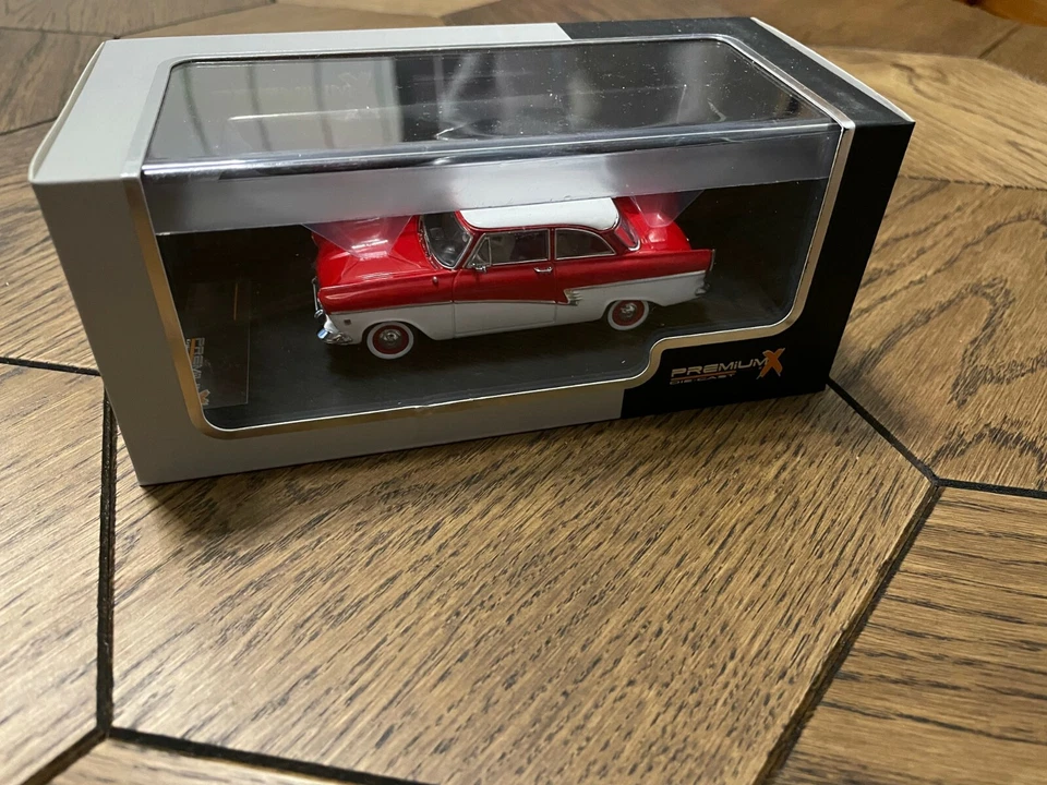 Premium PRD387 Ford Taunus 17M 1957 Red/White Limited Edition Scale Model Mint - Image 2 of 4