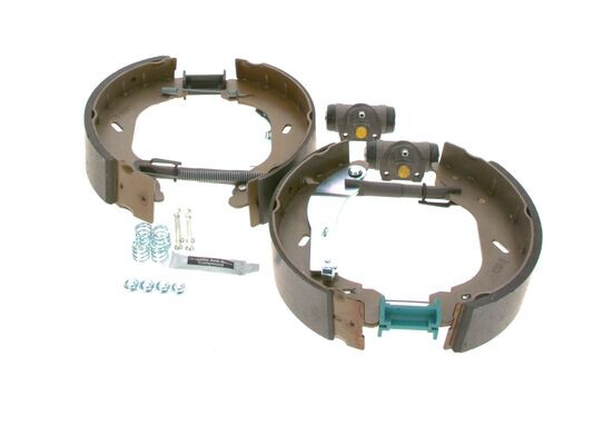 Garnitures de tambour BOSCH 0 204 114 194, la qualité premium pour FORD Focus