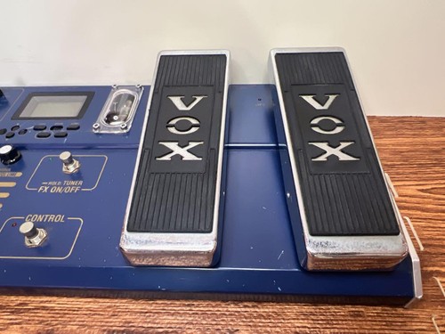 VOX ToneLab SE Multi Effects Guitar Pedal Junk Parts For Repair No Power Adapter - Picture 8 of 20