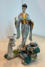 MARIKO OF THE WISTERIA (Franklin Mint) -- 13 x 10 x 7 -- Porcelain Figurine