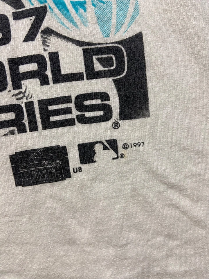 Vintage Florida Marlins 1997 World Series Champions T Shirt Adult Size Large - Image 3 of 4