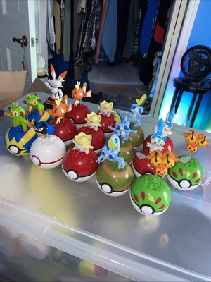 Mega Blocks Pokémon Pokeball Lot Of 16