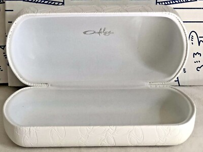 Oakley hard Cramshell Singlasses Case - Ivory embossed Leather Oakley Sunglasses Case White Embossed Leatherette Hard  main image 4