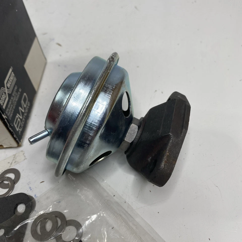 НОВЫЙ клапан рециркуляции отработавших газов Borg Warner SMP EGV672 - Изображение 2 из 4
