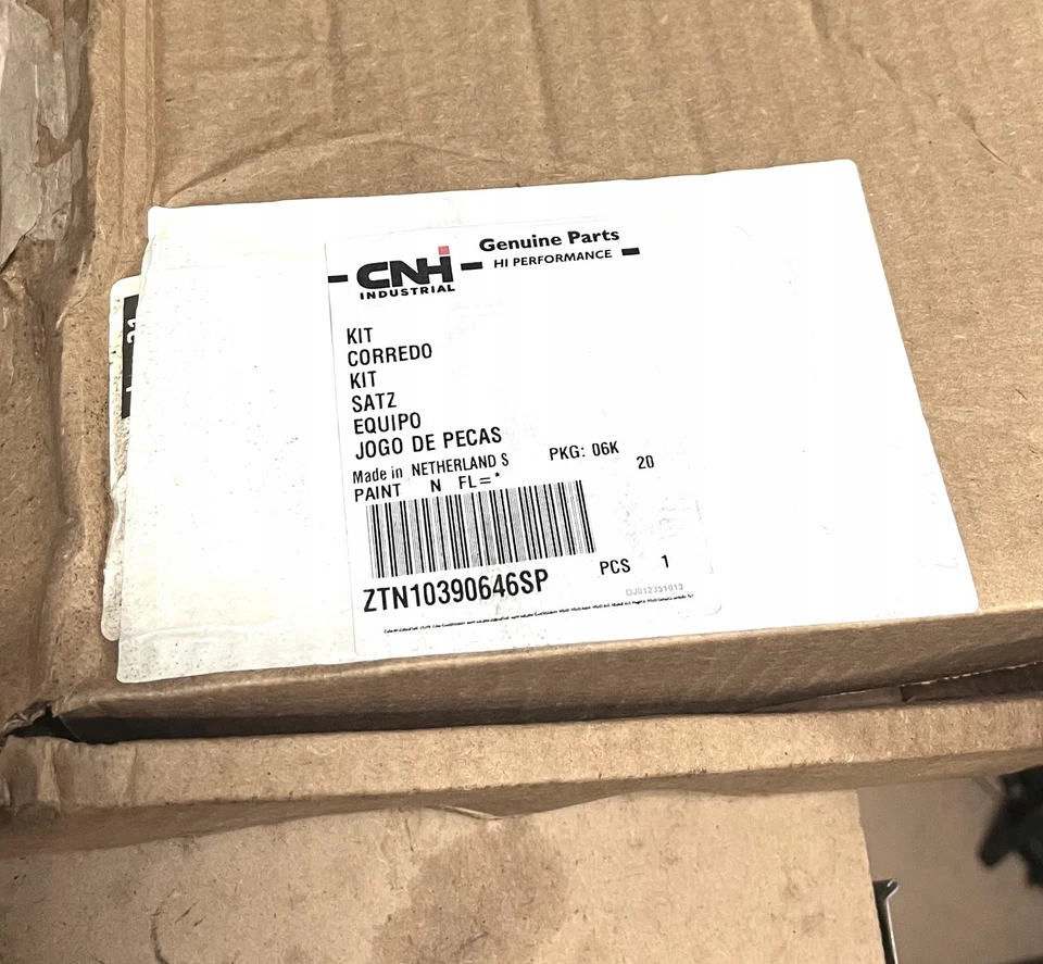 Trimble ZTN10390646SP AG-715 Integrated Radio 1pc - Image 2 of 4