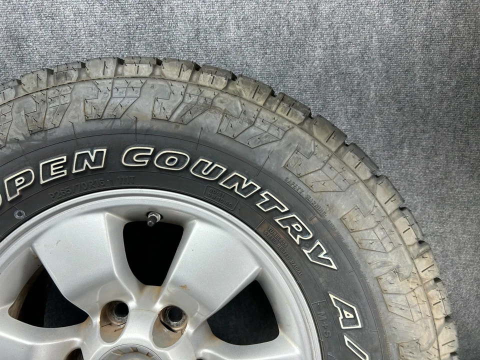 TOYOTA 4RUNNER SR5 03-09 OEM WHEEL RIM 16" 16X7 W/ TIRE P265/70R16 SET OF 4 133K - Image 3 of 4