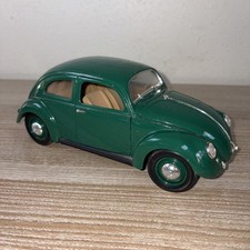 1:18 Scale 1951 Volkswagen Sedan Split Screen Green by Maisto No Box