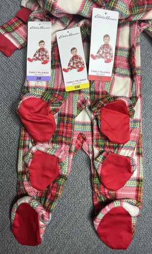 Pijama Eddie Bauer Family Holiday Bebé Una Pieza 6M-18M COMPRA UNO Y OBTÉN UNO GRATIS NUEVO CON ETIQUETAS - Imagen 3 de 10