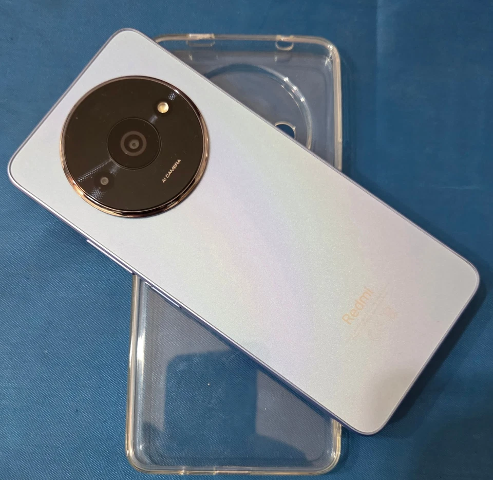 Xiaomi Mi A3 - 64GB - Celeste (Sbloccato) (Dual SIM) IMMACOLATO - Immagine 4 di 4