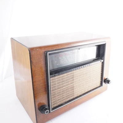 Telefunken Deutschland Super 975WK (T975WK) Röhrenradio Tischgerät 1939/1940 - Bild 1 von 4