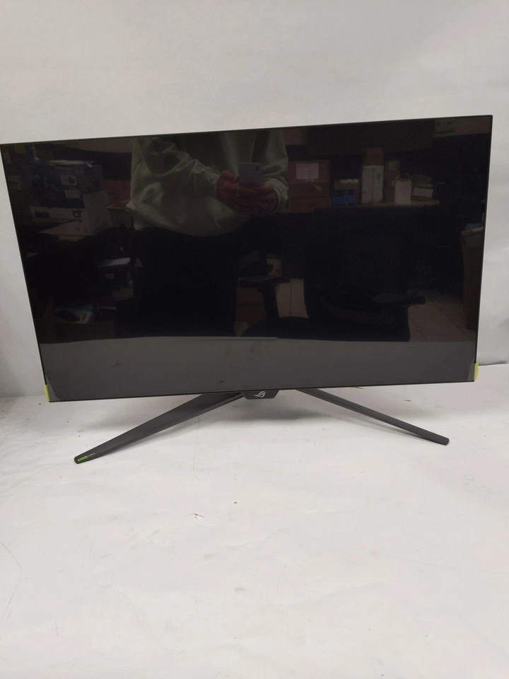 Asus Rog Swift 32” 4k Oled Gaming Monitor (pg32ucdp) - Woled, Dual Mode (4k - Image 2 of 4