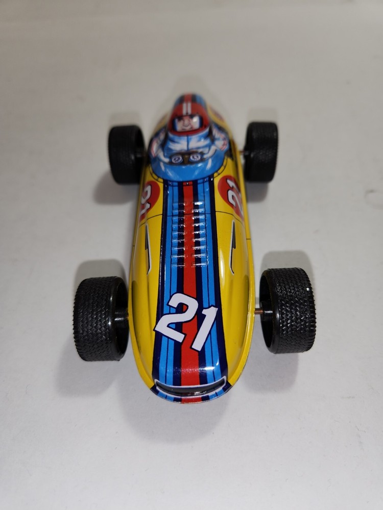 Rare Vintage STP Yellow Tin Racing Car Champion plugs Shell oil made in Japan