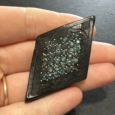 Broche Ancienne Art Nouveau / Art Déco - Acier Et Résine Avec Strass