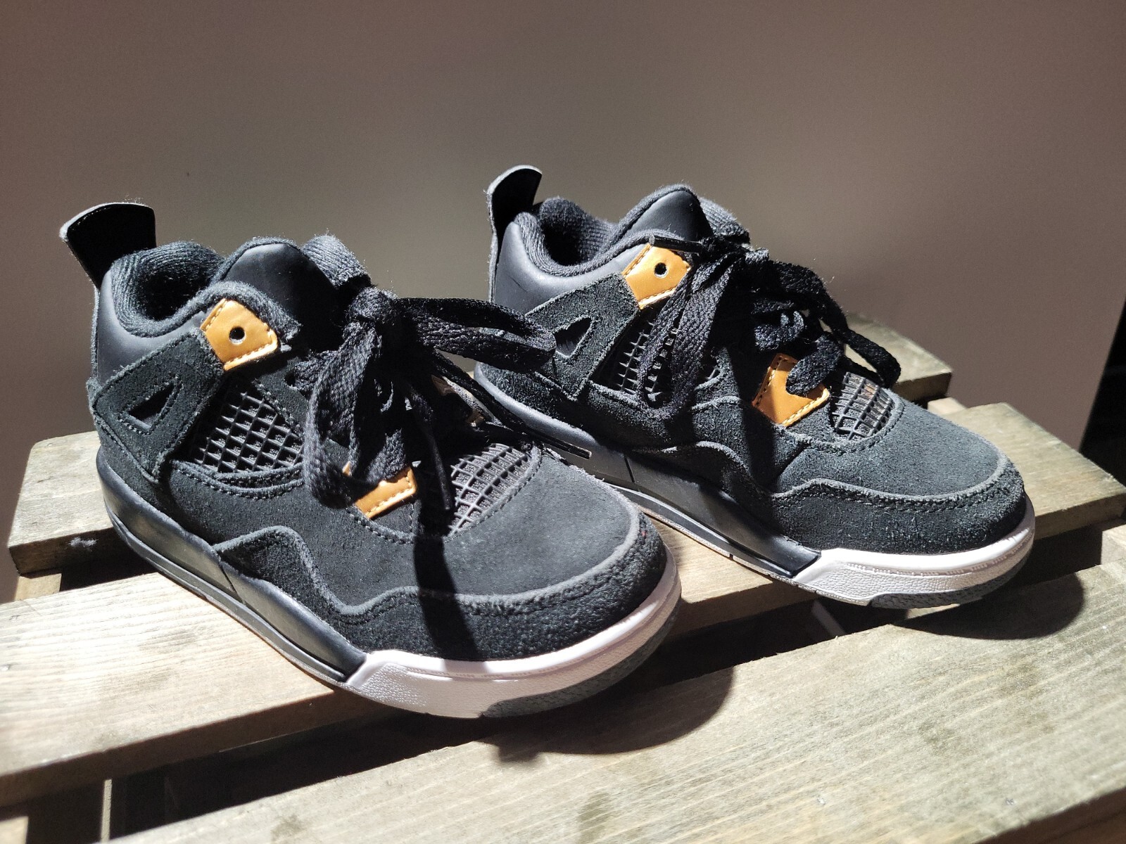 jordan 4 black and golf
