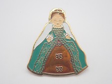 Madame Alexander Doll 1991 Vintage Lapel Pin