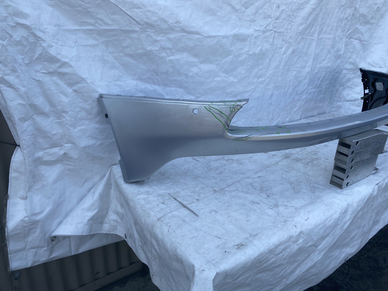2017 -2020 ASTON MARTIN DB11 FRONT BUMPER COVER OEM USED