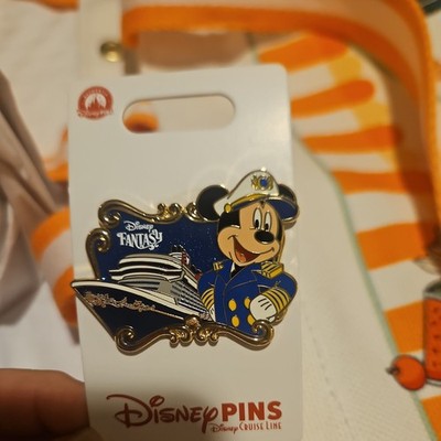 (NEW) 2026 DCL Disney Cruise Line Fantasy Captain Mickey with Ship Pin