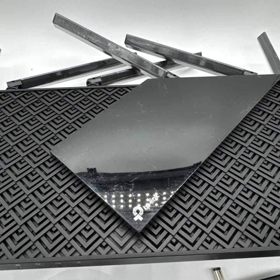 TP-LINK AX5400 Dual-Band Gigabit Wi-Fi 6 Router (Archer AX73) - Image 4 of 4