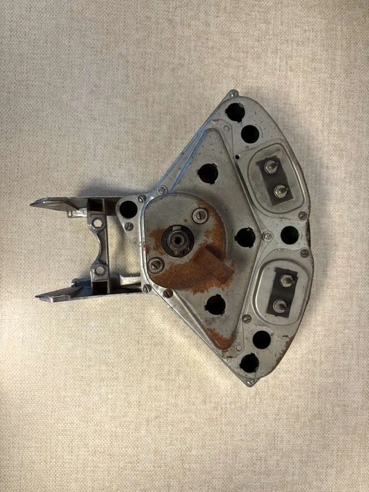 Original Vintage 1955-1956 Chevrolet Speedometer for Standard Transmission Car Foto 3 de 4